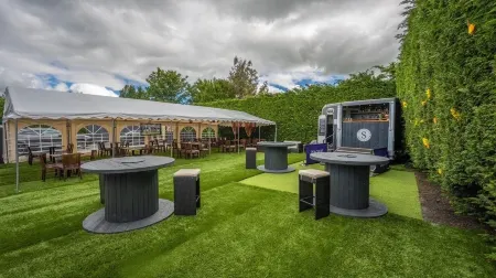 Newmachar Hotel Отели в г. Олдмелдрум