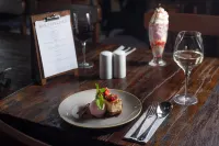 The Hog's Head Inn - the Inn Collection Group - breakfast