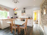 Jasmine Cottage فنادق في Derbyshire Dales District