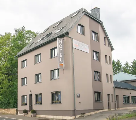 Mandarina Hotel Luxembourg Strassen - 3-Star
