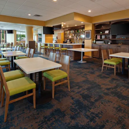 Holiday Inn PALMDALE-LANCASTER by IHG