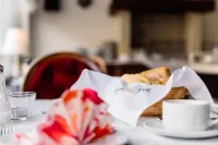 Logierhaus Rosa-Lena - breakfast
