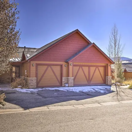 Gorgeous Fraser Townhome w/ Private Hot Tub!