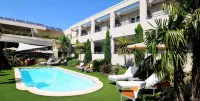 Logis Hôtel la Fauceille - Swimmingpools