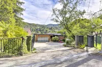 Designer Apartment < 1 Mile to Downtown San Rafael