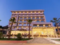 Amr Hotel - Durres โรงแรมในเดอร์เรส