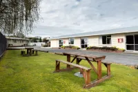 Esplanade Motels Hotels in Croydon