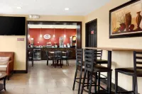 Super 8 by Wyndham Jackson - Pet friendly