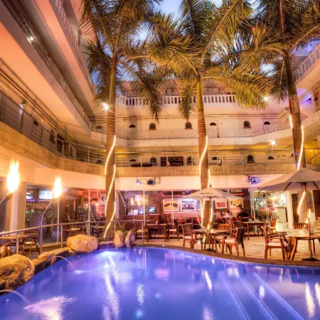 Hotel Rio Malecon