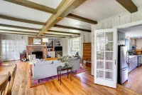 Quaint Woodstock Escape - 2 Mi to Tinker St! - Kylpylä