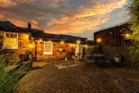 Compton House Snug Hotels in Newark