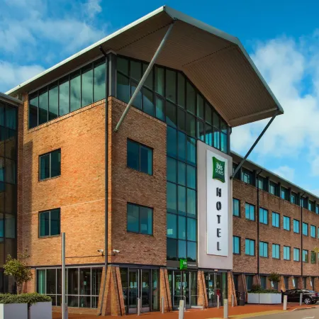 AC Hotel Birmingham NEC and Airport Отели рядом с достопримечательностью «Смолл Хит Парк»