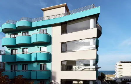 Hotel Ali d'Oro Отели в г. Rivazzurra