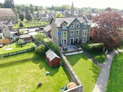 Bronwye Hotel di 