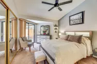 4 Mi to Dtwn: Cozy Couple's Haven w/ Patio in Mesa - شقق