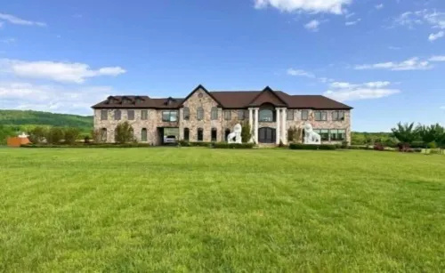 The Inn at Grass Roots Hill Hotels in Loudoun County