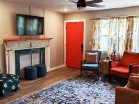 Funky Fun Treehouse Duplex