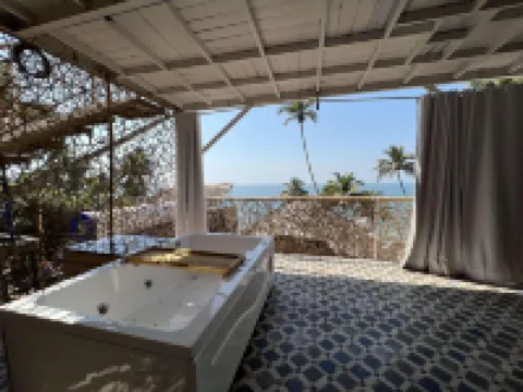 Obrigado by Craftels Hotels in Cola