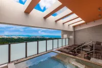 Yenn's Marina Inn Rycom Hotel di Kitanakagusuku