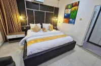 Honors Apartment & Hotel - balcony