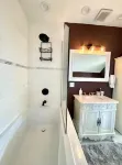"That Cute BNB" 2-Bedroom home in prime location!
