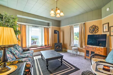 Bella Rose Lovely Eureka Home Near Redwoods! Отели в г. Бейвью