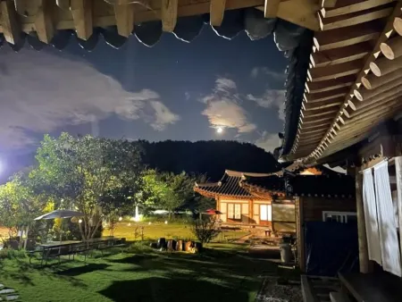 Wanju Cheongpungheon Ok Pension