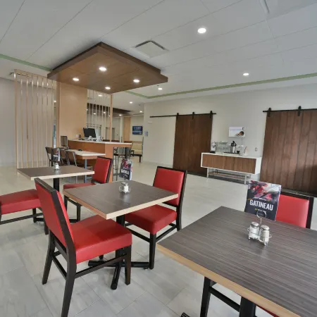 Holiday Inn Express & Suites GATINEAU - OTTAWA by IHG