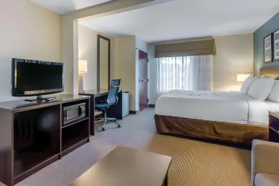 Sleep Inn & Suites Auburn Campus Area I-85 Hotels in Auburn