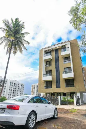 Status Homeaway Service Apartments Отели рядом с достопримечательностью «RD CIRCLE»