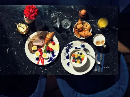 The ALD Отели рядом со станцией Центральная железнодорожная станция Гааг