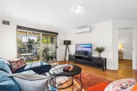 3베드룸, 사우나, 수영장, 체육관, 주차장 있음