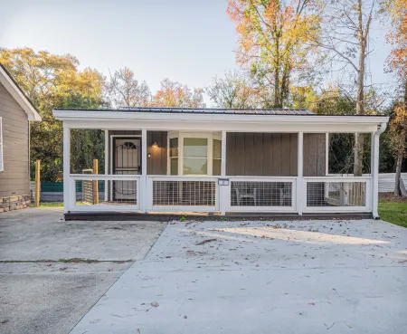 Cozy Studio Home Fully Equipped Отели рядом с Аэропорт Коламбус Метрополитен