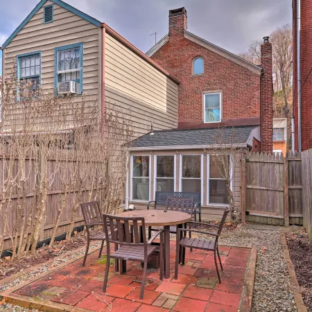 Cozy Lambertville Abode in the Heart of Downtown!