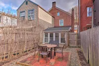 Cozy Lambertville Abode in the Heart of Downtown! - 3 tähden