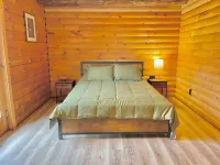 On The Knob - Mohican Cabin Retreat