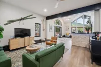 Lift House Lodge, Remodeled Downtown Lionshead Studio Condo