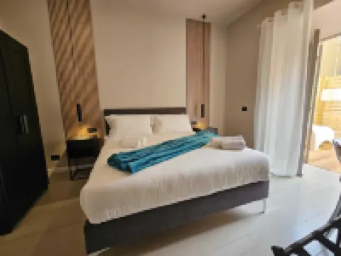 Be Your Home - Guest House Montegrappa Terrace Hotels in 
