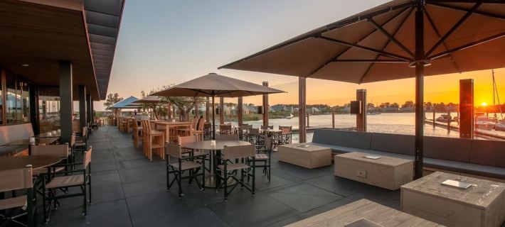Villa Oesterdam Comfort 8 Persons Hotels in Tholen