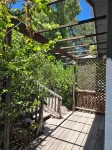Peaceful retreat in the woods close to town
