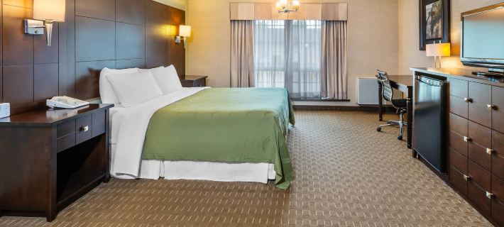 Rodeway Inn Festival Hotels in Perth County