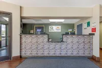 Quality Inn & Suites Hotels in Orangeburg