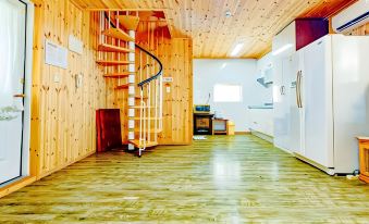 铁原 학여울펜션(Cheorwon Hangyeoul Pension) 2星级 酒店 套房