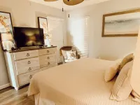 Sea La Vie *Beachfront* Heated Pool*Hot tub