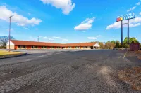 Budget Host Inn by Hotel O Portland Near I-65