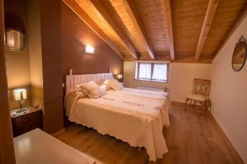 Self catering El Rincón del Alfoz for 14 people