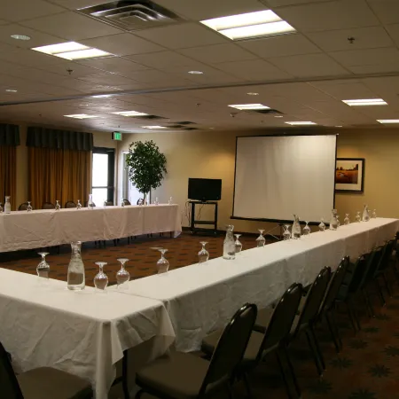 Hampton Inn & Suites Pueblo/North