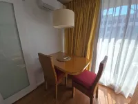 Your ideal space near the MUT | 1BR studio with A/C and city view