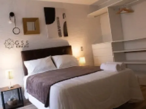 Fully equipped family apartment/ Oceanfront Condo. 聖米格爾酒店