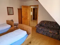 Cozy 3-room vacation apartment in the heart of Effeltrich. 埃費爾特里希住宿飯店